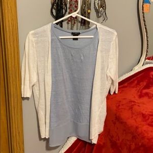 ✌🏼3/$12. Blue shirt with white sweater